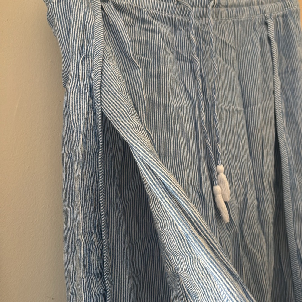 GapBody linen blend loose fit cover-up pants - Picture 2 of 7
